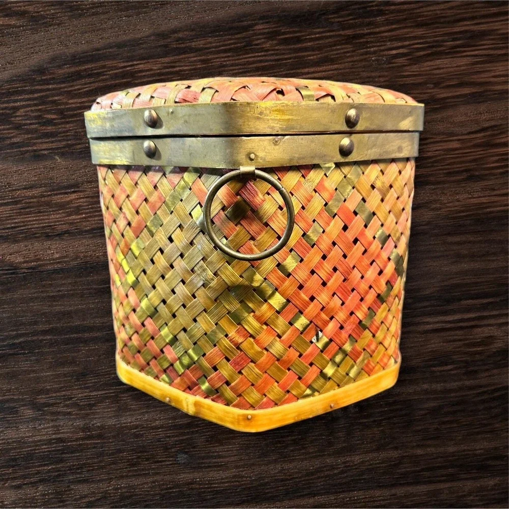 Vintage Woven Bamboo Brass Storage Box Hinged Lid Latch Handles 13